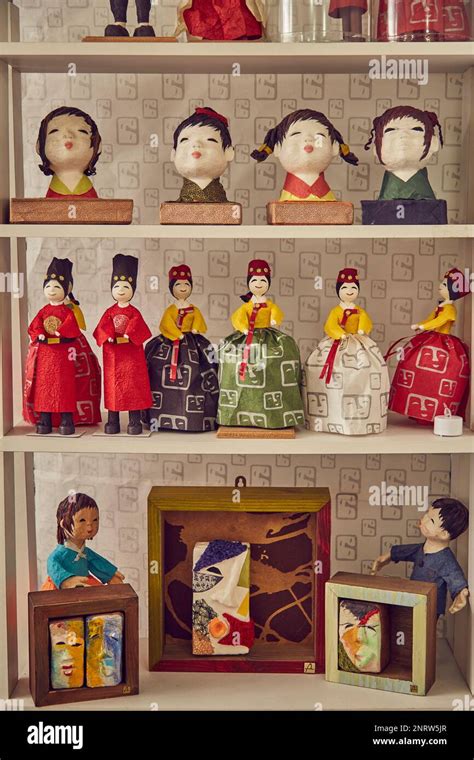 Hanji Traditional Korean Paper Paper Doll Handmade From Mulberry