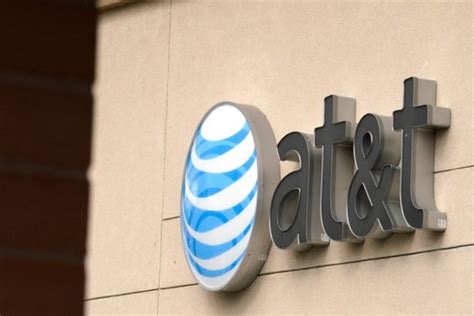 Major Cellular Outage Hits Us After Att Other Networks Go Down