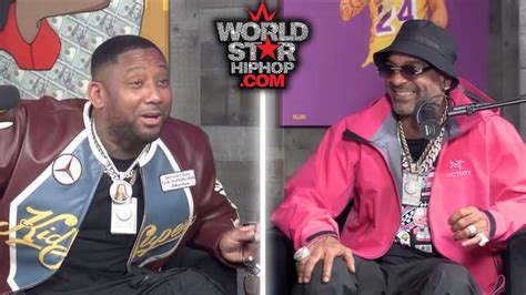 My Boob Fell Out Screaming Chick Comes Back To Her Senses After Realizing She Flashed Some T