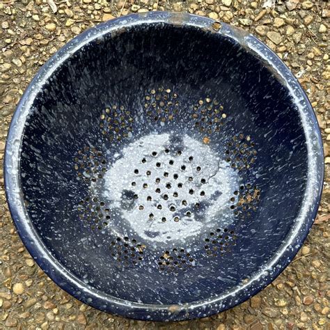 Vintage Blue White Speckled Granite Enamel Ware Colander Farmhouse Look