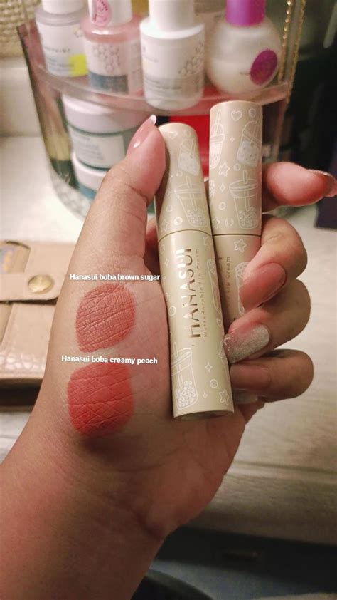 Hanasui Swatch Produk Makeup Produk Untuk Bibir Pewarna Bibir