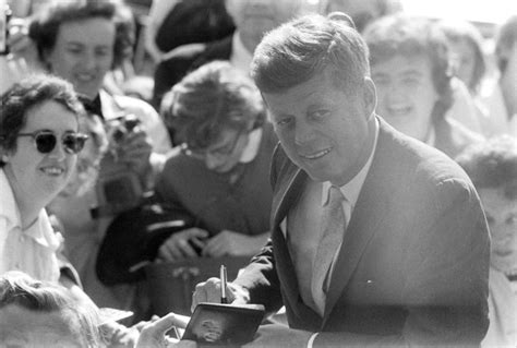 John F Kennedy On The Campaign Trail Classic Photos From 1960