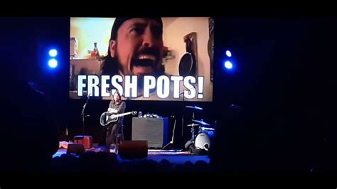 Dave Grohl: The Storyteller "Fresh Pots!" - YouTube | Dave grohl ...