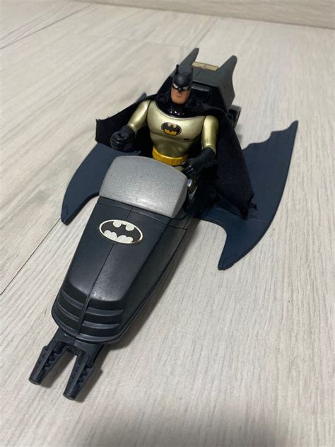 Kenner Batman The Animated Series Batmobile With Launching Pursuit