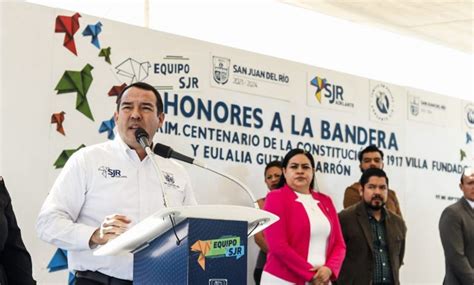 Anuncian Construcci N De Techumbre En La Primaria Centenario De La