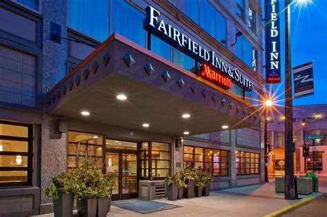 Fairfield Inn And Suites By Marriott Milwaukee Downtown Updated 2023 Prices Reviews And Photos