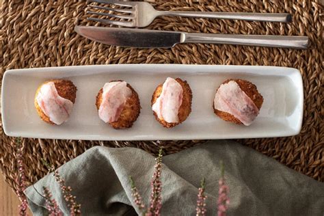 Receta de Croquetas jamón ibérico con velo panceta Señorío