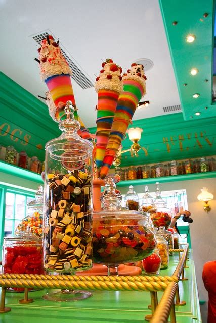 Honeyduke's Candy Shop | Candy shop, Honeydukes candy, Vintage candy