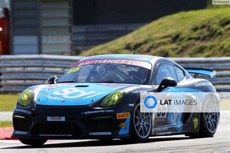 2017 British GT Championship Snetterton 27th 28th May 2017 Nick Jones