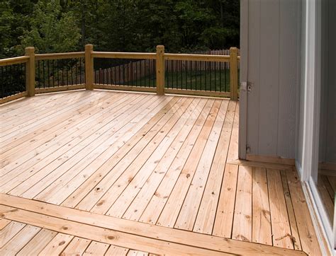 Kuda Pressure Treated Deck In Kansas City Klassisch Terrasse