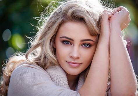 Josephine Langford Josephine Langford Wallpaper 45232276 Fanpop
