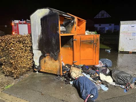 Einsatz Containerbrand Löschzug Peckelsheim