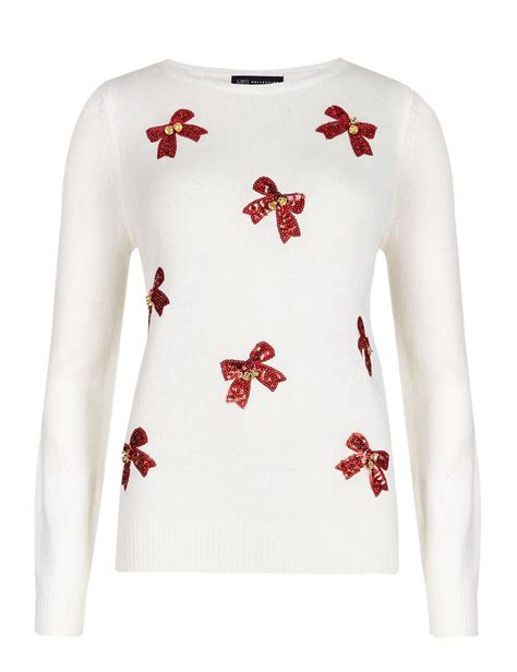 Christmas Jumpers To Win The Festive Season Cute Christmas Jumpers