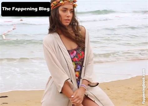 Bensu Soral Baş Nude OnlyFans Leaks Fappening FappeningBook