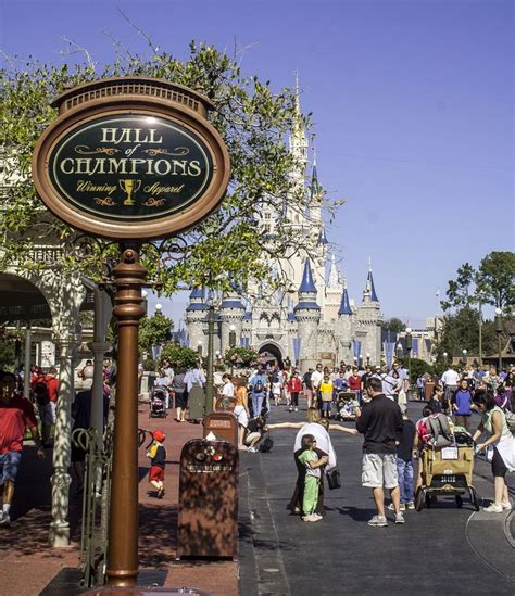 Main St Usa View To The Castle Walt Disney World Disney World