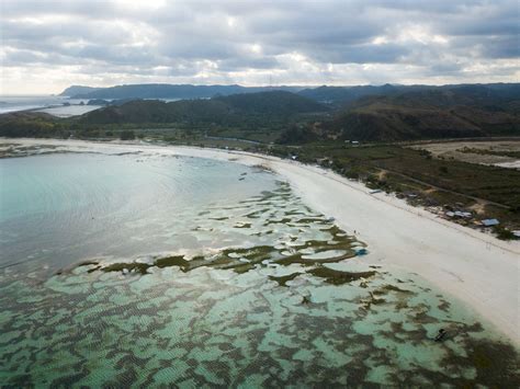 Pantai Tanjung Aan Go Mandalika