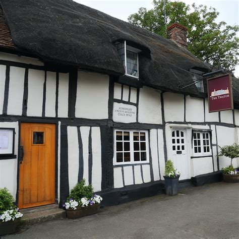 Review The Thatch Pub Thame Bucks Oxon Muddy Stilettos