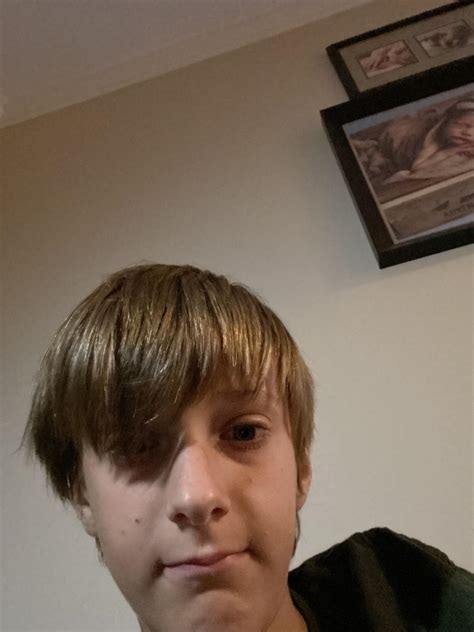 Hello I Finally Decided Im Going To Show My Ugly Ass Face To Everyone