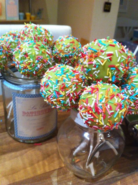 Sprinkle Cake Pops Sprinkle Cake Anna Cake Cake Pops