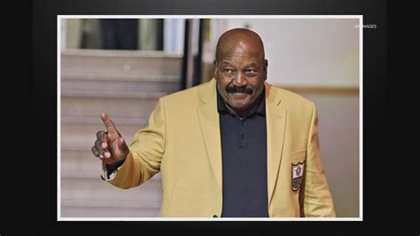 Jim Brown Nfl Great Actor And Social Activist Dies At 87