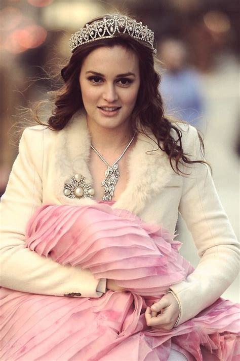 Every Queen Needs A Crown Gossip Girl Fashion Gossip Girl Gossip