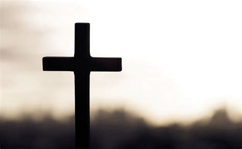 What Does the Cross Symbol Mean? - Christianity FAQ 