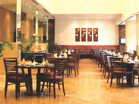 Madh Island Beach Resort The Retreat Hotel And Convention Center