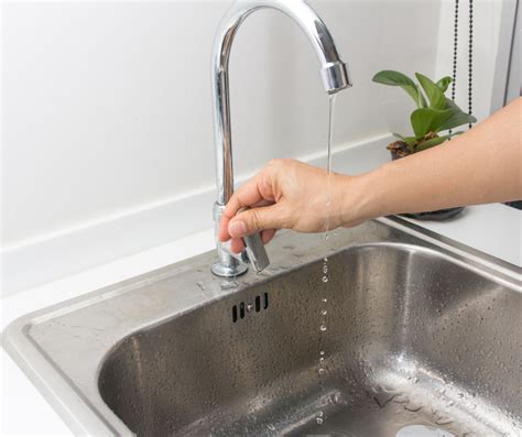 How To Tighten A Loose Faucet Handle Kitchen Step By Step Guide