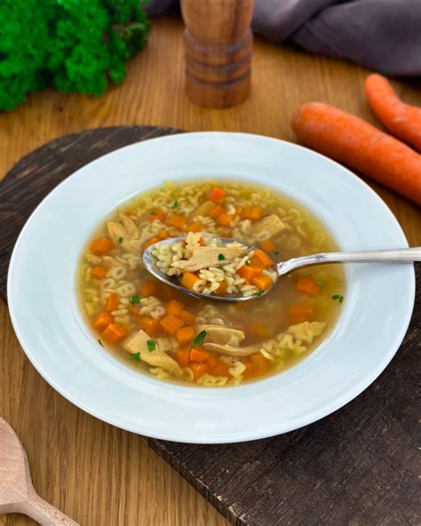 Omas Hühnersuppe Einfaches And Gelingsicheres Rezept