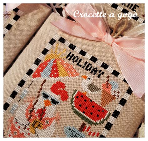 Crocette a gogò NEW CROSS STITCH PATTERN CALENDARIO 2020 ECCO LA 2