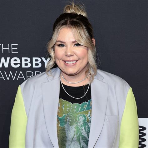 Pregnant Teen Mom Star Kailyn Lowry Teases Sex Of Twins R Thiscelebrity