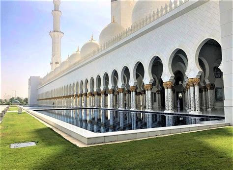 Pin By Elena Coca Ion On Marea Moschee Sheikh Zayed Din Abu Dhabi