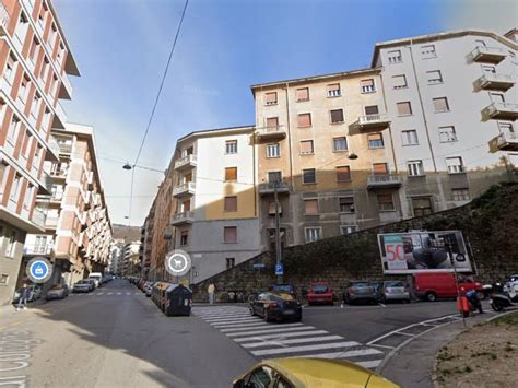 Affitto Appartamento Trieste Bilocale In Via Di Cologna Ottimo Stato