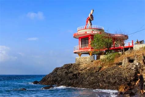 Pantai Paling Angker Di Jawa Timur Ada Pantai Watu Dodol Banyuwangi