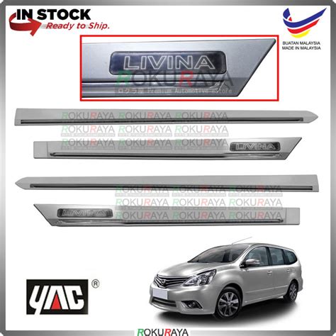 Tungsten Silver Nissan Grand Livina Original Side Door Moulding