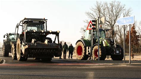 Bauernproteste Ampel Fraktionschefs Wollen Am Montag Mit