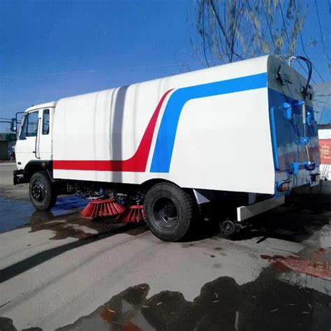 Dongfeng Lsuzu 4X2 10 Cbm High Pressure Washing Cleaning Street Vacuum