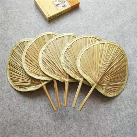 Kipas Tangan Untuk Kipas Satay Mudah Tradisional Satay Hand Fan ...