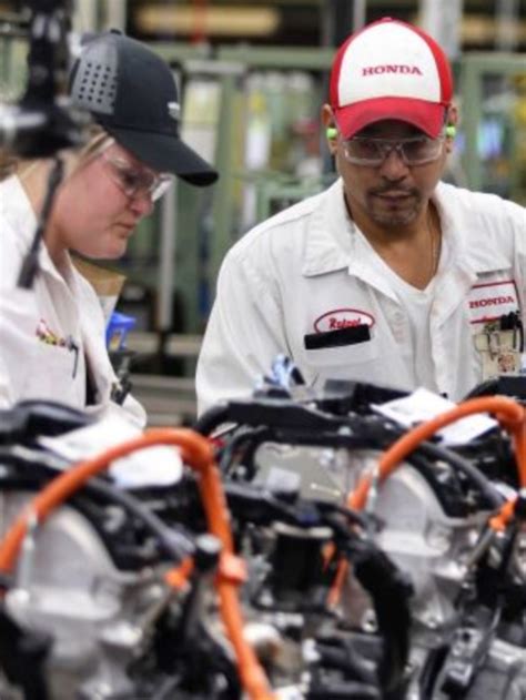 Honda S Largest Engine Factory Reaches Million Ev Riders