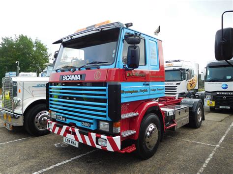 R J Howlett S Scania M L Mya At Ect Convoy Au Flickr