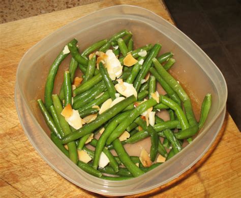 Haricot Vert French Green Beans With Garlic And Sliced Almonds Recipe