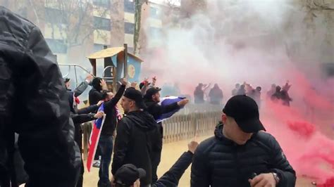 Des Affrontements Ont Lieu Dans Barcelona Entre Les Boixos Nois Ultras