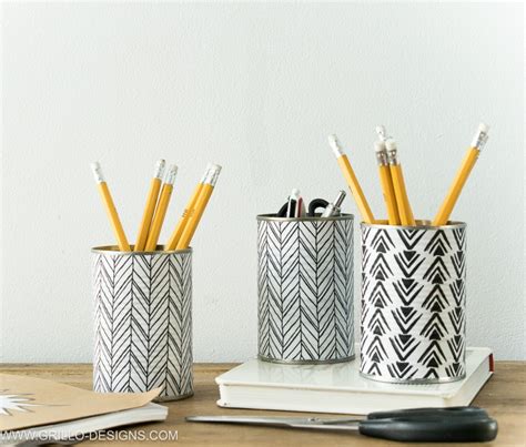 How To Make A Pencil Holder From Empty Tin Cans • Grillo Designs