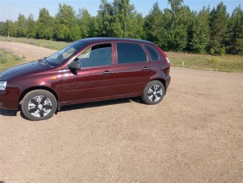 Продам калину 12 года,на хорошем ходу,с черным салоном, музыкой ...