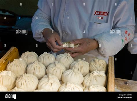 Shanghai Delicacy Hi Res Stock Photography And Images Alamy