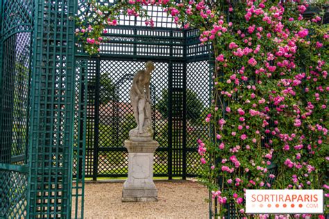 La Roseraie Du Val De Marne L Ha Les Roses La Premi Re Roseraie Du