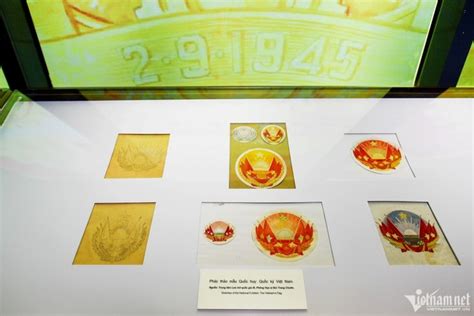 Original Designs Of National Emblem Go On Show In Hanoi