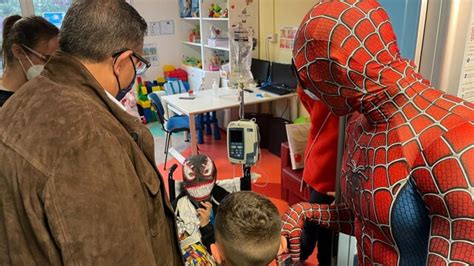 Uova Di Pasqua Ospedale Gaslini Con Spiderman Mattia Villardita