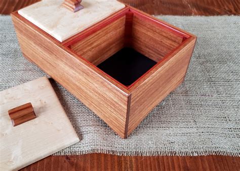 Wooden Keepsake Box Jatoba With Figured Birdseye Maple And Padauk