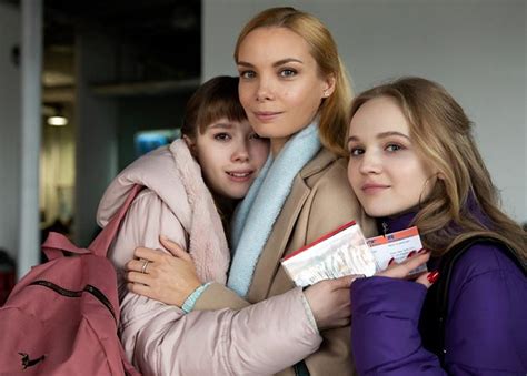 Сериал «Дочки» (2020) - сюжет, актеры и роли, кадры из сериала